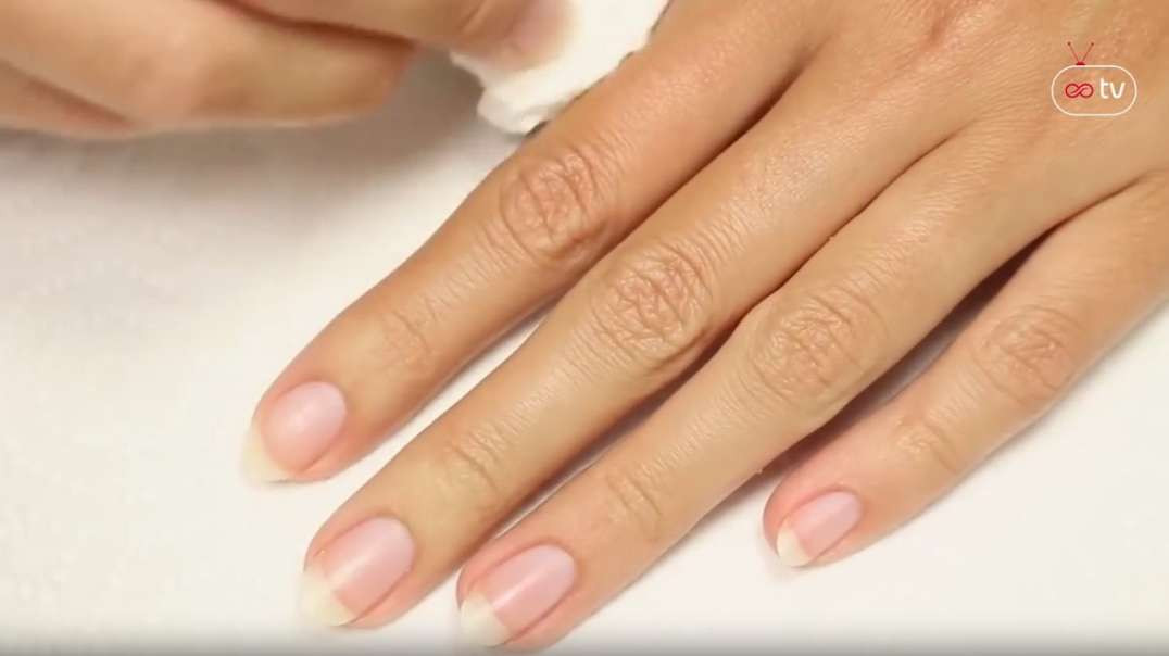 چطوری ناخن های زیبا داشته باشیم؟